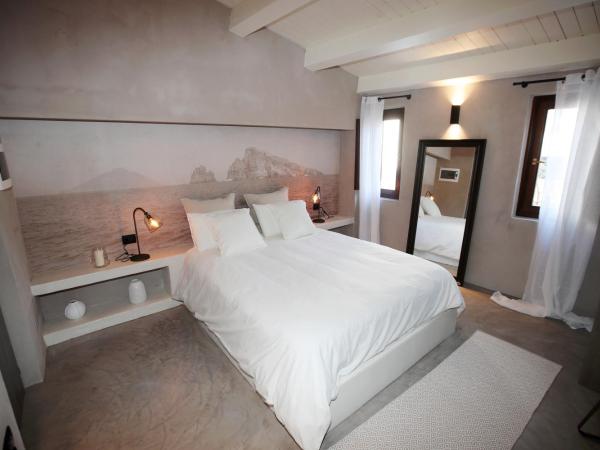 Casa Nostra Luxury Suites & Spa : photo 2 de la chambre suite junior avec terrasse