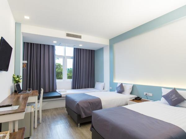 At the Train Chiang Mai Hotel : photo 8 de la chambre chambre triple standard