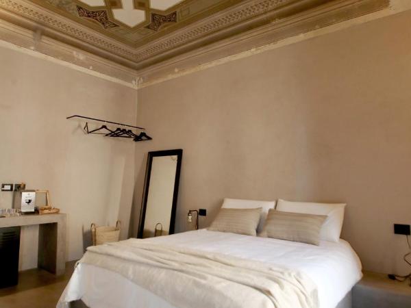 Casa Nostra Luxury Suites & Spa : photo 7 de la chambre chambre double deluxe avec balcon