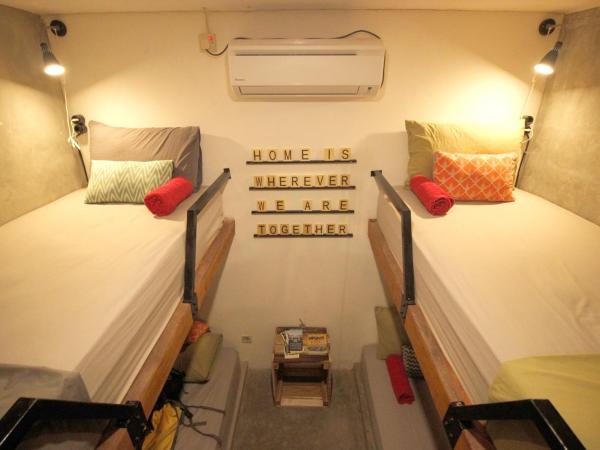 Sante Commune Yogyakarta : photo 10 de la chambre lit simple dans dortoir pour femmes