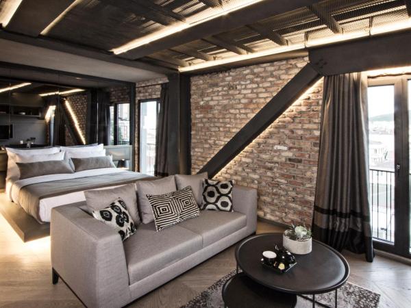 Cityloft 81 : photo 4 de la chambre suite loft