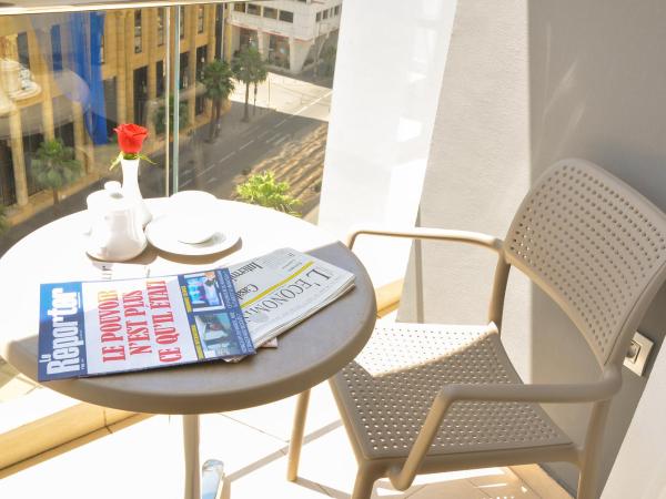 Suite Hotel Casa Diamond : photo 10 de la chambre suite junior standard lit king-size