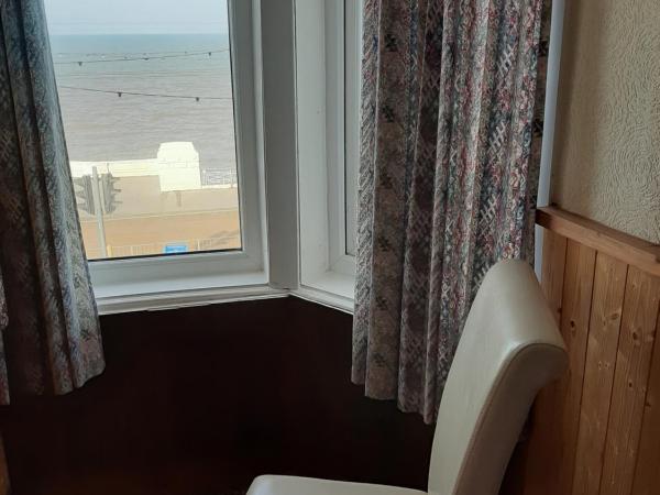 Cherry Blossom Inn : photo 5 de la chambre chambre lits jumeaux