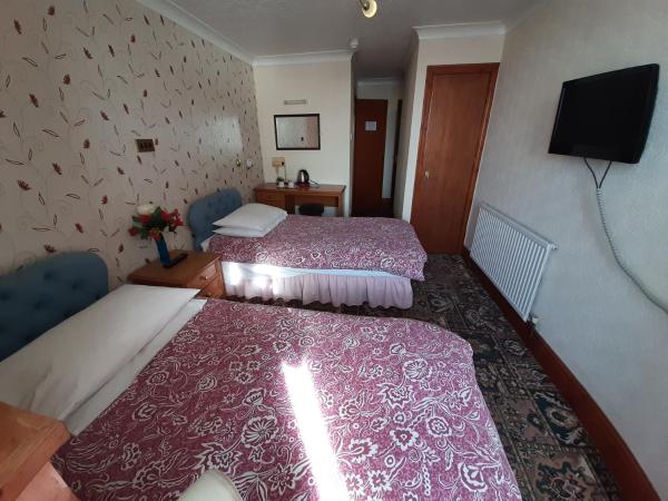 Cherry Blossom Inn : photo 8 de la chambre chambre lits jumeaux