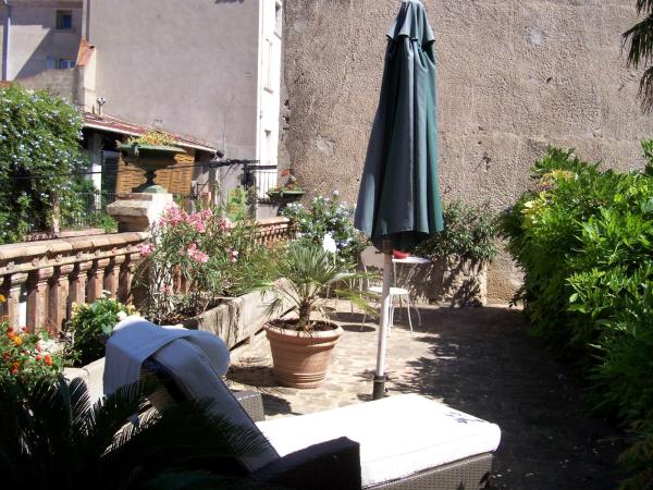 L'Orangerie : photo 2 de la chambre chambre double avec salle de bains privative