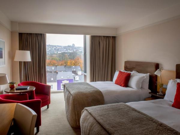 The River Lee Hotel a member of The Doyle Collection : photo 2 de la chambre chambre double avec 2 lits doubles