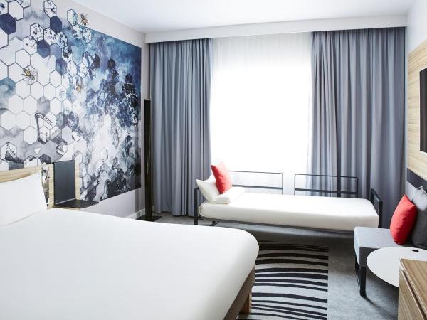 Novotel Manchester Centre : photo 3 de la chambre chambre lit queen-size standard avec canapé-lit