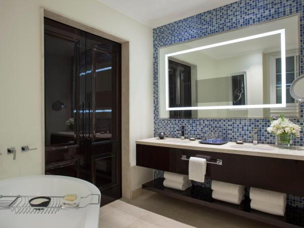 Four Seasons Hotel Buenos Aires : photo 5 de la chambre suite e-lounge lit king-size