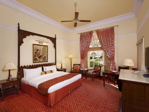 Taj Hari Mahal Jodhpur : photo 3 de la chambre deluxe room pool view king  bed
