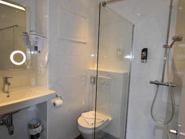 Hotel Hermitage Amsterdam : photo 2 de la chambre chambre quadruple