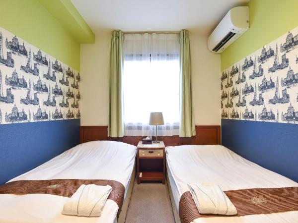 New Osaka Hotel Shinsaibashi : photo 2 de la chambre chambre lits jumeaux - fumeurs