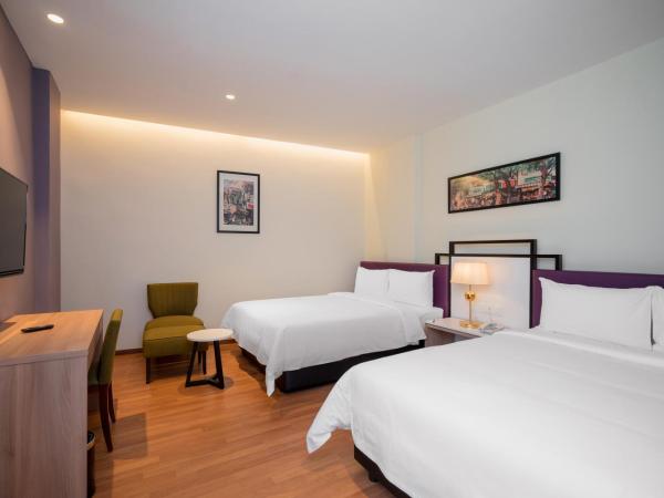 MPalace Hotel KL : photo 3 de la chambre chambre familiale quadruple