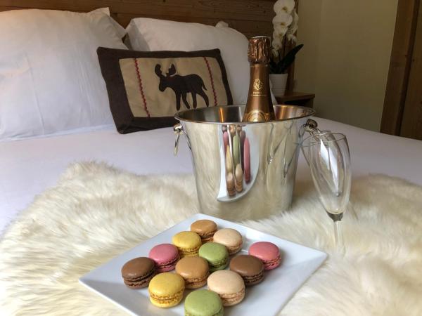 Hôtel Restaurant La Tourmaline : photo 2 de la chambre chambre lits jumeaux avec accès spa