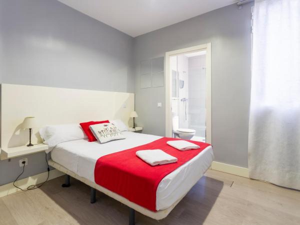 8Rooms Madrid : photo 2 de la chambre chambre double ou lits jumeaux