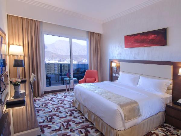 Al Murooj Grand Hotel : photo 7 de la chambre chambre double deluxe avec balcon