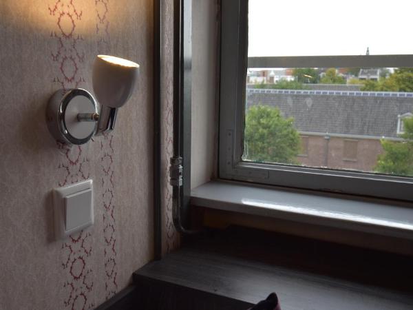 Hotel Hermitage Amsterdam : photo 1 de la chambre petite chambre lits jumeaux