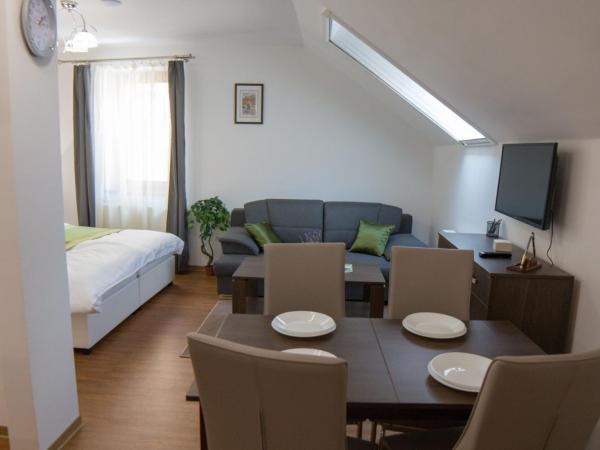 Mecset Apartman : photo 3 de la chambre appartement standard