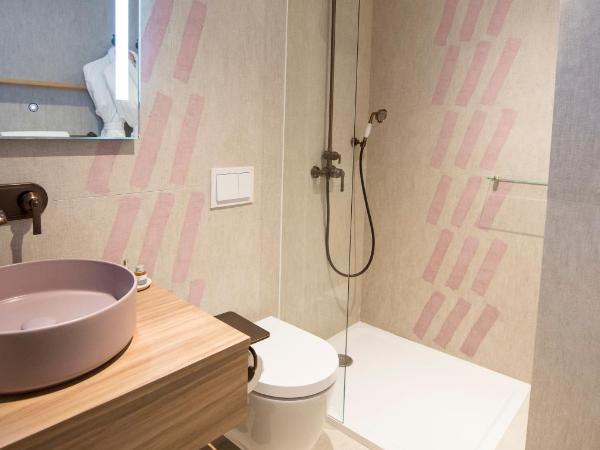 L'Anderenis Boutique Hôtel : photo 4 de la chambre hébergement poudrée