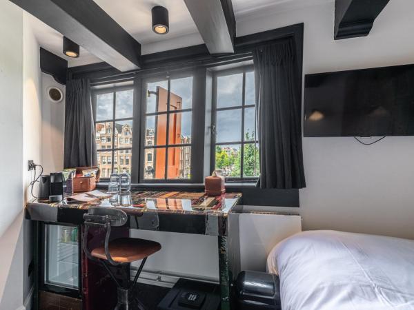 Boutique Hotel The Craftsmen : photo 1 de la chambre petite chambre simple - vue sur canal - le relieur
