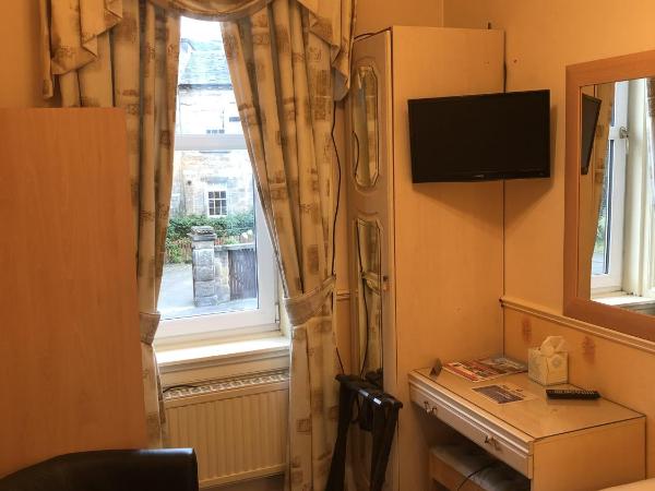 Brae Guest House : photo 3 de la chambre chambre simple avec salle de bains privative