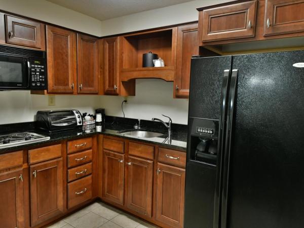 Ramada by Wyndham Jacksonville Hotel & Conference Center : photo 3 de la chambre suite mandarin 1 chambre - non-fumeurs