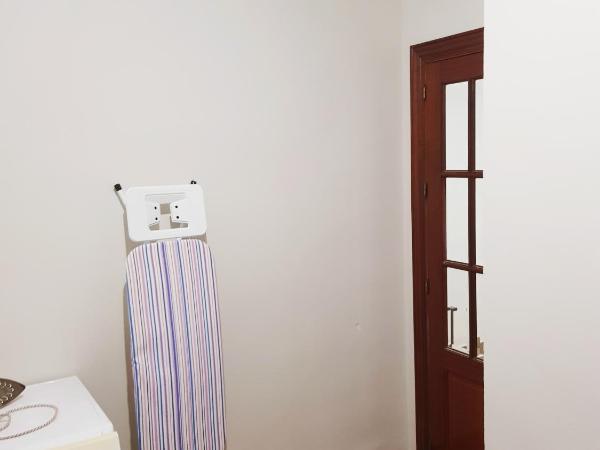 Apartamento El Duque - Plaza de las Tendillas : photo 9 de la chambre chambre double avec salle de bains commune