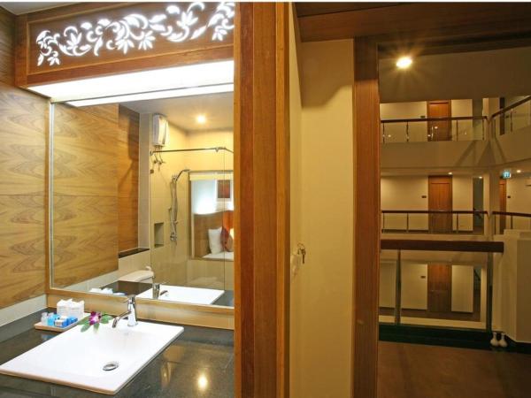 Baan Saikao Plaza Hotel & Service Apartment : photo 7 de la chambre chambre double deluxe