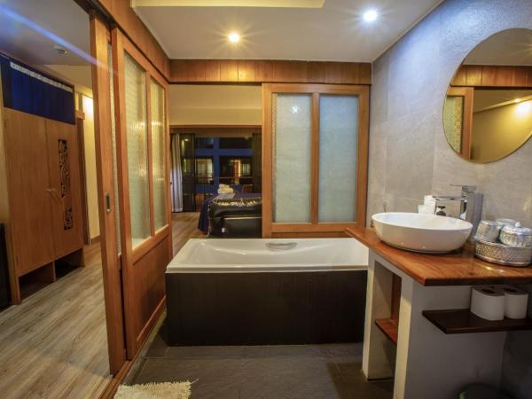 SugarCane Chiang Mai : photo 5 de la chambre chambre double avec balcon