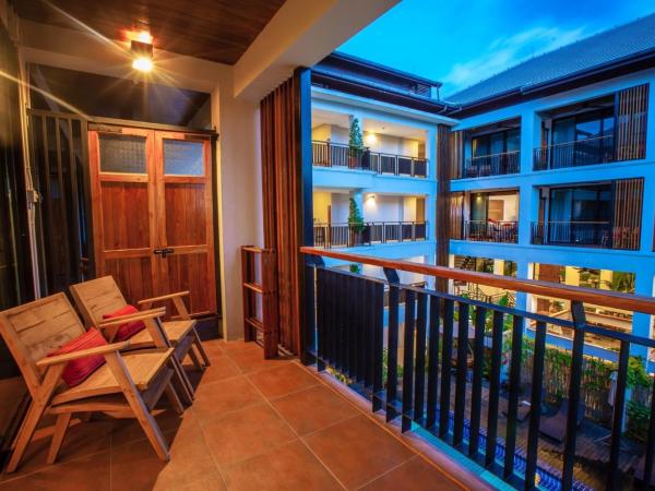 SugarCane Chiang Mai : photo 7 de la chambre chambre double avec balcon