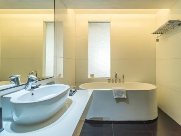 Merlynn Park Hotel : photo 1 de la chambre suite familiale