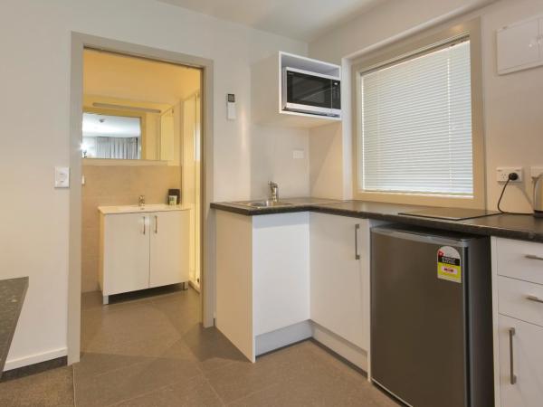 Autoline Queenstown Motel : photo 1 de la chambre studio avec vue sur jardin