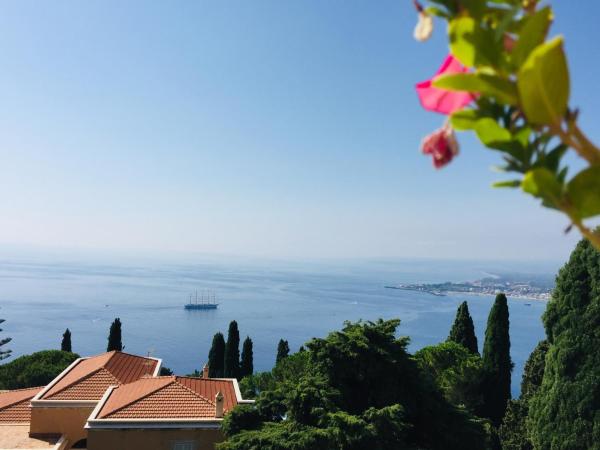Chiaro di Luna : photo 7 de la chambre chambre double deluxe avec balcon - vue sur mer