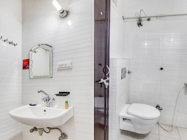 FabHotel Himanshi : photo 5 de la chambre chambre deluxe