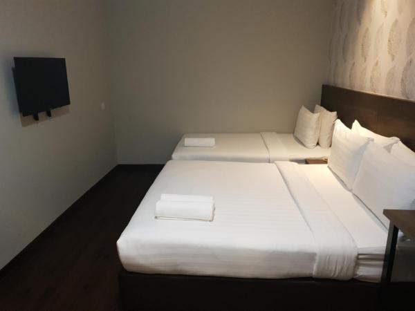 MIICO Hotel @ Mount Austin : photo 8 de la chambre family room (queen + single)