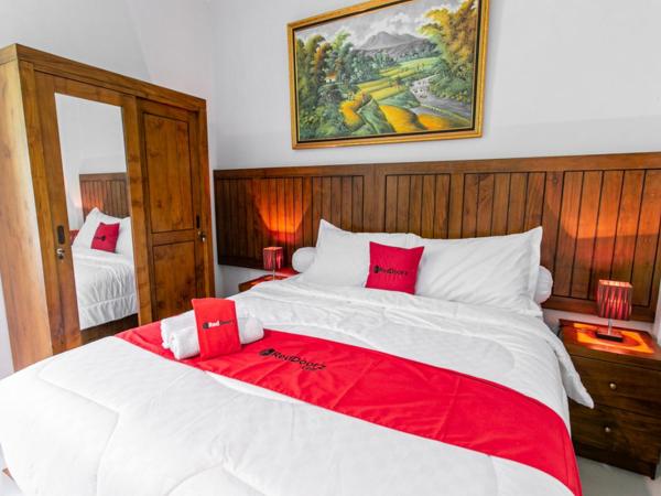 RedDoorz near Universitas Muhammadiyah Yogyakarta : photo 7 de la chambre grande chambre double 