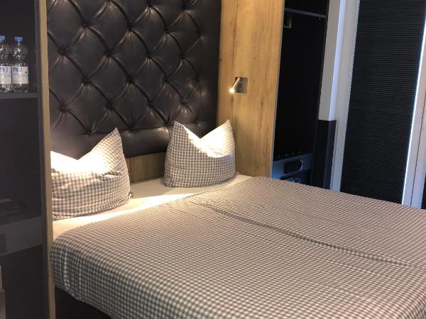 Munich Deluxe Hotel : photo 7 de la chambre chambre double