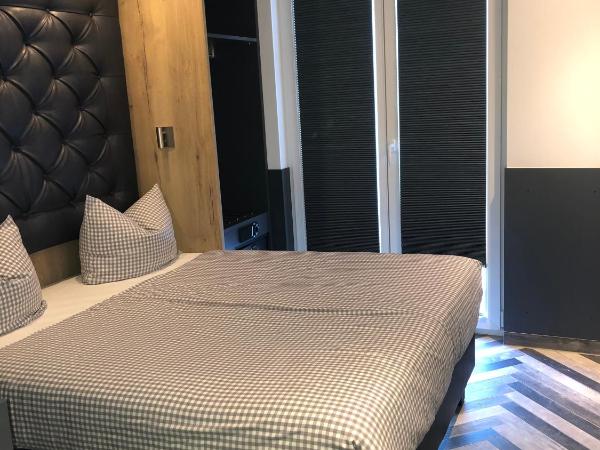 Munich Deluxe Hotel : photo 6 de la chambre chambre double