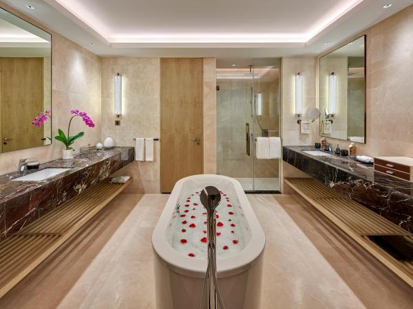 Pavilion Hotel Kuala Lumpur Managed by Banyan Tree : photo 4 de la chambre suite pavilion