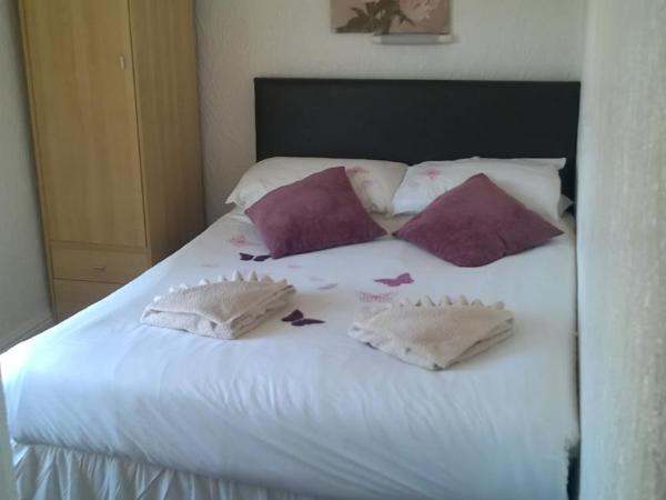 Legends Hotel : photo 1 de la chambre petite chambre double