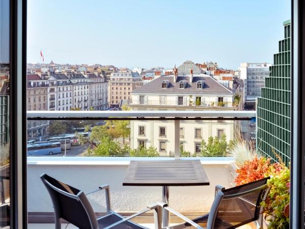 Aparthotel Adagio Genève Mont-Blanc : photo 2 de la chambre studio avec balcon 