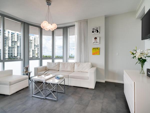 Boulan South Beach : photo 2 de la chambre suite 2 chambres avec balcon