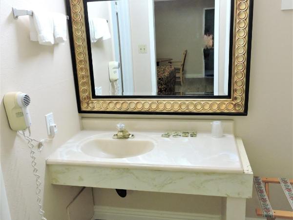 American Inn : photo 3 de la chambre chambre lit king-size - fumeurs