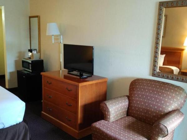 Knights Inn San Antonio near Frost Bank Center : photo 1 de la chambre chambre lit king-size - non-fumeurs
