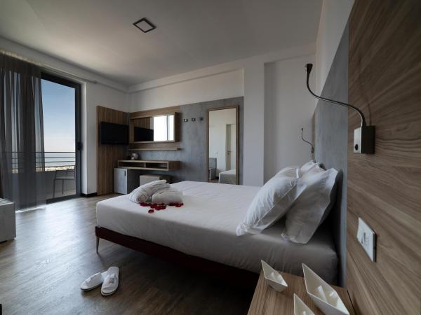 Alisei Palace Hotel : photo 9 de la chambre chambre double ou lits jumeaux supérieure