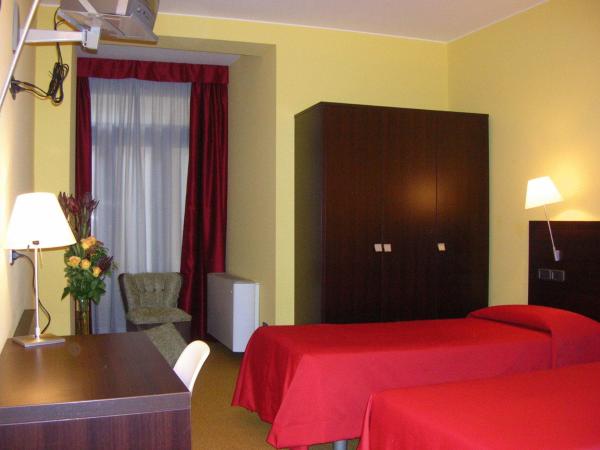 Albergo Verdi : photo 3 de la chambre chambre double ou lits jumeaux