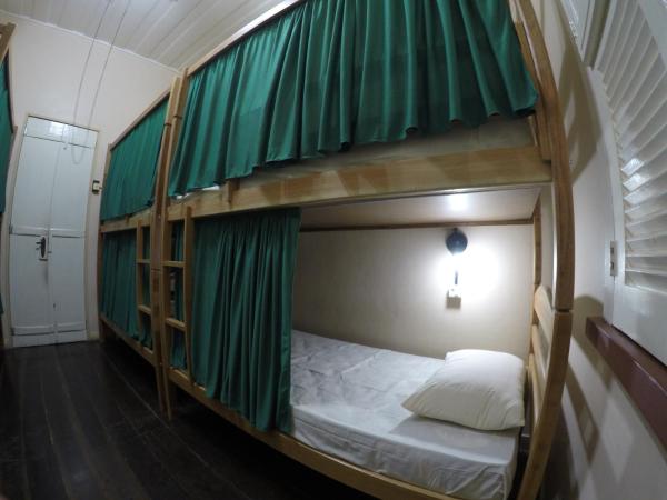 Aldeia Hostel : photo 5 de la chambre lit dans dortoir pour femmes de 6 lits