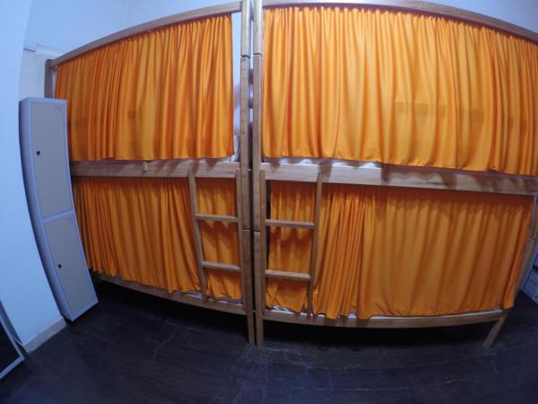 Aldeia Hostel : photo 7 de la chambre lit dans dortoir mixte de 8 lits 