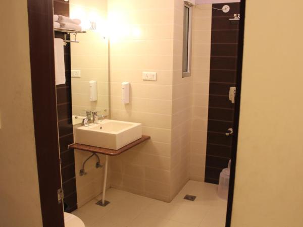 Hotel Savi Regency : photo 5 de la chambre chambre double supérieure