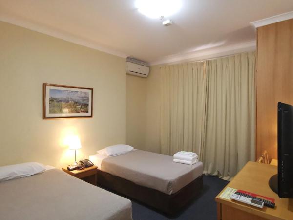 Criterion Hotel Perth : photo 1 de la chambre chambre lits jumeaux standard
