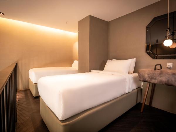 MOV Hotel Kuala Lumpur : photo 3 de la chambre l'entourage